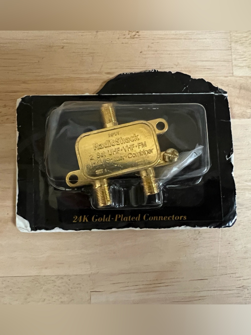 Radio Shack Gold Hybrid Splitter Combiner Connector New